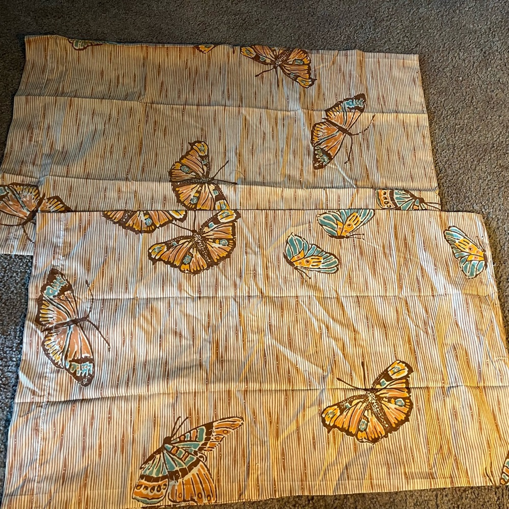 Vintage butterfly and pinstripe pillow case set (2)